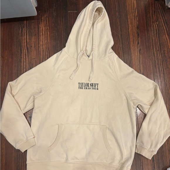 Taylor Swift Official The Eras Tour Cream Hooded Sweatshirt Front Pocket Sz XL - Picture 3 of 6